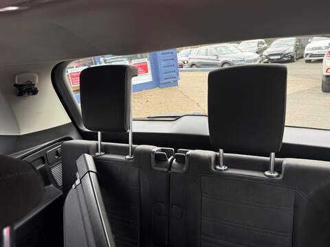 Volkswagen Touran 1.5 TSI EVO SEL MPV 5dr Petrol DSG Euro 6 (s/s) (150 ps) - U80158