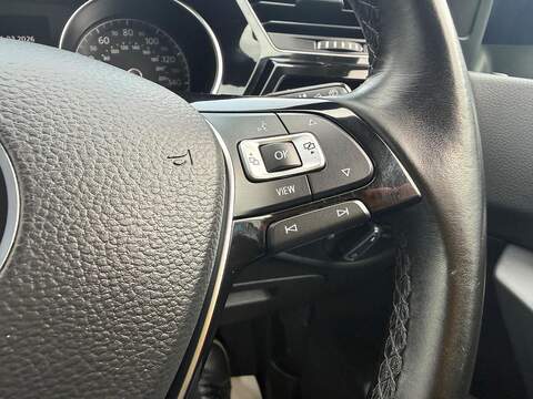 Volkswagen Touran 1.5 TSI EVO SEL MPV 5dr Petrol DSG Euro 6 (s/s) (150 ps) - U80158