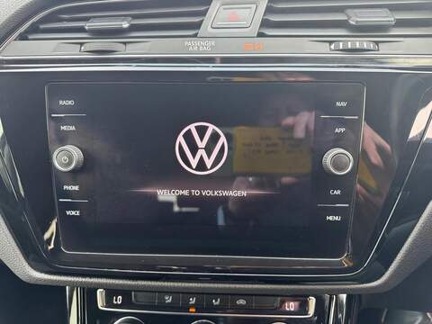 Volkswagen Touran 1.5 TSI EVO SEL MPV 5dr Petrol DSG Euro 6 (s/s) (150 ps) - U80158