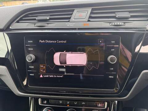 Volkswagen Touran 1.5 TSI EVO SEL MPV 5dr Petrol DSG Euro 6 (s/s) (150 ps) - U80158