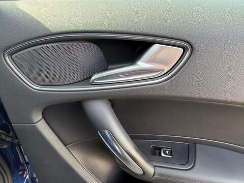 Audi A1 1.4 TFSI S line Sportback 5dr Petrol Manual Euro 6 (s/s) (125 ps) - U80160