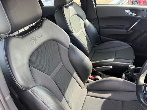 Audi A1 1.4 TFSI S line Sportback 5dr Petrol Manual Euro 6 (s/s) (125 ps) - U80160
