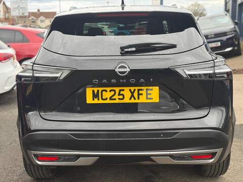 Nissan Qashqai 1.3 DIG-T MHEV N-Connecta Euro 6 (s/s) 5dr - U80161
