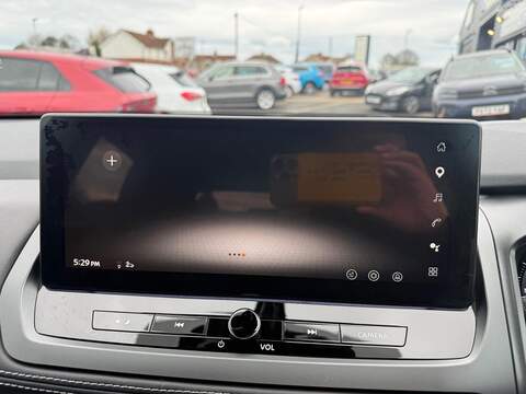 Nissan Qashqai 1.3 DIG-T MHEV N-Connecta Euro 6 (s/s) 5dr - U80161