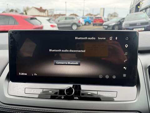 Nissan Qashqai 1.3 DIG-T MHEV N-Connecta Euro 6 (s/s) 5dr - U80161