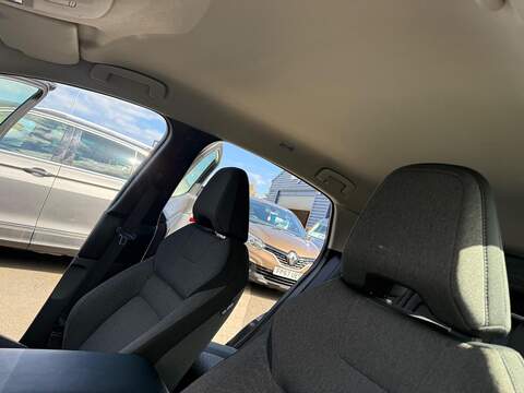 Nissan ARIYA 63kWh Engage Auto 5dr 7.4kW Charger - U80162