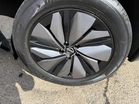 Nissan ARIYA 63kWh Engage Auto 5dr 7.4kW Charger - U80162