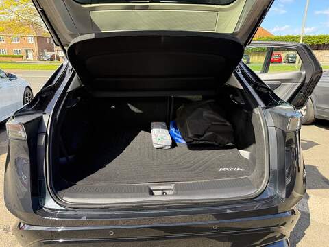 Nissan ARIYA 63kWh Engage Auto 5dr 7.4kW Charger - U80162