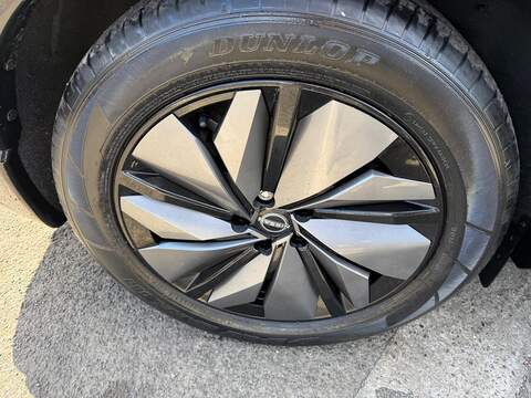 Nissan ARIYA 63kWh Engage Auto 5dr 7.4kW Charger - U80162