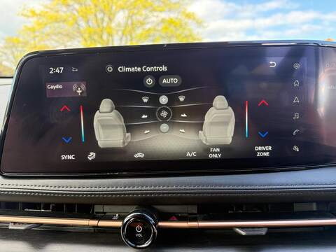 Nissan ARIYA 63kWh Engage Auto 5dr 7.4kW Charger - U80162