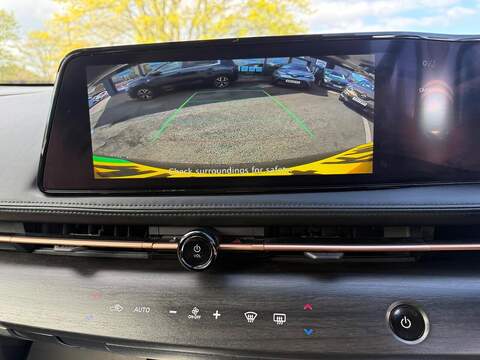 Nissan ARIYA 63kWh Engage Auto 5dr 7.4kW Charger - U80162