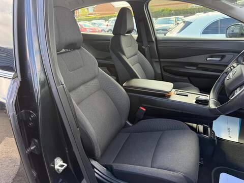 Nissan ARIYA 63kWh Engage Auto 5dr 7.4kW Charger - U80162