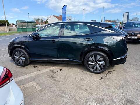 Nissan ARIYA 63kWh Engage Auto 5dr 7.4kW Charger - U80162