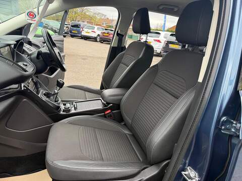 Ford Kuga 2.0 TDCi EcoBlue Titanium Edition SUV 5dr Diesel Manual AWD Euro 6 (s/s) (180 ps) - U80164