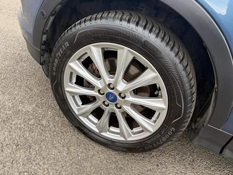 Ford Kuga 2.0 TDCi EcoBlue Titanium Edition SUV 5dr Diesel Manual AWD Euro 6 (s/s) (180 ps) - U80164