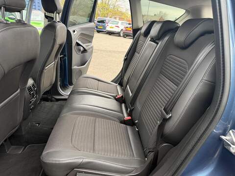 Ford Kuga 2.0 TDCi EcoBlue Titanium Edition SUV 5dr Diesel Manual AWD Euro 6 (s/s) (180 ps) - U80164