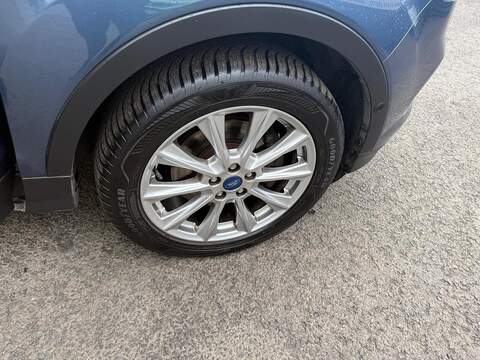 Ford Kuga 2.0 TDCi EcoBlue Titanium Edition SUV 5dr Diesel Manual AWD Euro 6 (s/s) (180 ps) - U80164