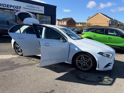 Mercedes-Benz A Class A180 AMG Line Hatchback 1.3 Automatic Petrol Hatchback 1.3 Automatic Petrol - U80170