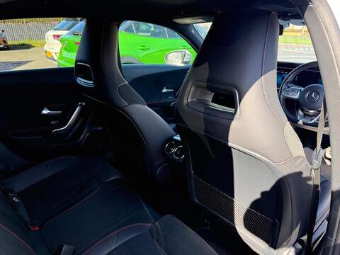 Mercedes-Benz A Class A180 AMG Line Hatchback 1.3 Automatic Petrol Hatchback 1.3 Automatic Petrol - U80170