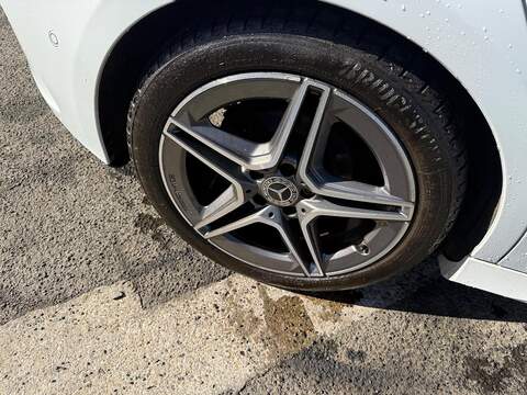 Mercedes-Benz A Class A180 AMG Line Hatchback 1.3 Automatic Petrol Hatchback 1.3 Automatic Petrol - U80170