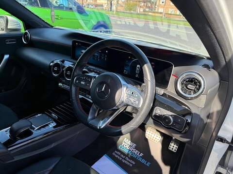 Mercedes-Benz A Class A180 AMG Line Hatchback 1.3 Automatic Petrol Hatchback 1.3 Automatic Petrol - U80170