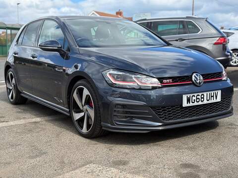 Volkswagen Golf 308 Allure Premium Hatchback 1 Automatic Diesel