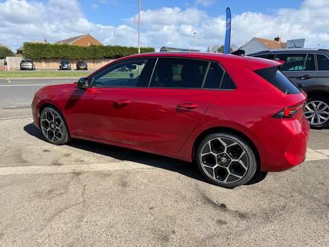 Vauxhall Astra 1.2 Turbo Ultimate Euro 6 (s/s) 5dr - U80174