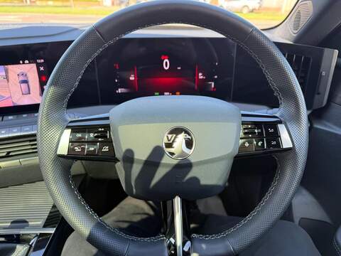 Vauxhall Astra 1.2 Turbo Ultimate Euro 6 (s/s) 5dr - U80174