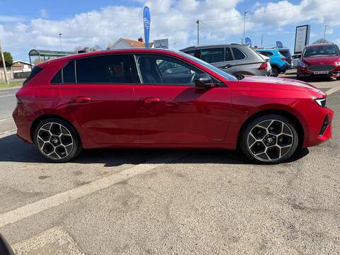 Vauxhall Astra 1.2 Turbo Ultimate Euro 6 (s/s) 5dr - U80174