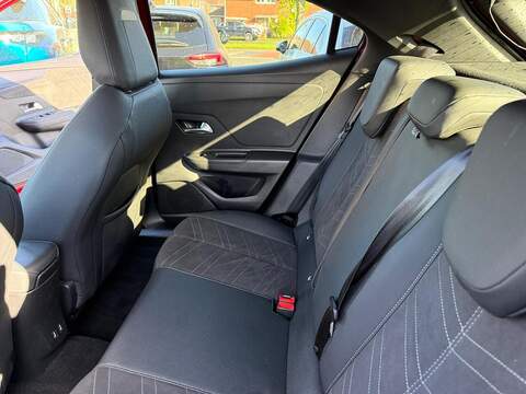 Vauxhall Mokka 1.2 Turbo Ultimate Auto Euro 6 (s/s) 5dr - U80175