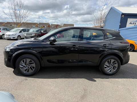 Nissan Qashqai 1.3 DIG-T MHEV Acenta Premium Euro 6 (s/s) 5dr - U80177