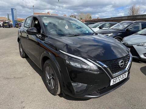 Nissan Qashqai 1.3 DIG-T MHEV Acenta Premium Euro 6 (s/s) 5dr - U80177