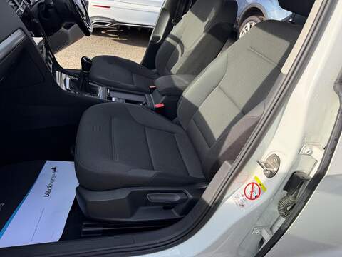 Volkswagen Golf 1.5 TSI EVO Match Edition Hatchback 5dr Petrol Manual Euro 6 (s/s) (130 ps) - U80179