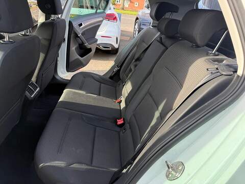 Volkswagen Golf 1.5 TSI EVO Match Edition Hatchback 5dr Petrol Manual Euro 6 (s/s) (130 ps) - U80179