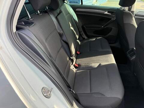 Volkswagen Golf 1.5 TSI EVO Match Edition Hatchback 5dr Petrol Manual Euro 6 (s/s) (130 ps) - U80179