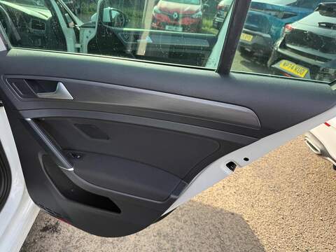 Volkswagen Golf 1.5 TSI EVO Match Edition Hatchback 5dr Petrol Manual Euro 6 (s/s) (130 ps) - U80179