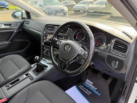 Volkswagen Golf 1.5 TSI EVO Match Edition Hatchback 5dr Petrol Manual Euro 6 (s/s) (130 ps) - U80179
