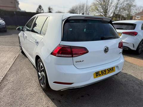 Volkswagen Golf 1.5 TSI EVO Match Edition Hatchback 5dr Petrol Manual Euro 6 (s/s) (130 ps) - U80179
