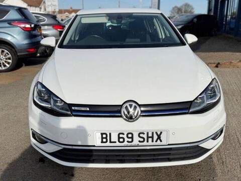 Volkswagen Golf 1.5 TSI EVO Match Edition Hatchback 5dr Petrol Manual Euro 6 (s/s) (130 ps) - U80179