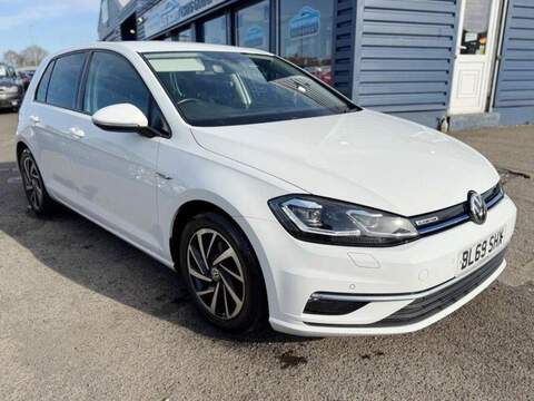 Volkswagen Golf 1.5 TSI EVO Match Edition Hatchback 5dr Petrol Manual Euro 6 (s/s) (130 ps) - U80179
