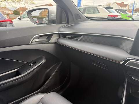 MG MG3 1.5 Hybrid+ Trophy Auto Euro 6 (s/s) 5dr - U80180