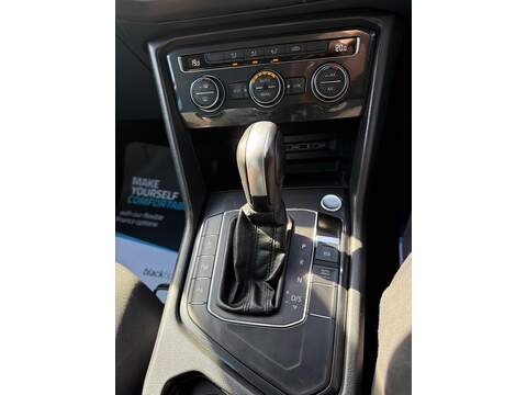 Volkswagen Tiguan TDI Match SUV 2.0 Automatic Diesel - U80181