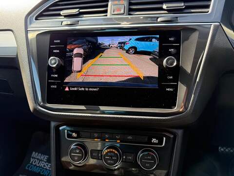Volkswagen Tiguan TDI Match SUV 2.0 Automatic Diesel - U80181