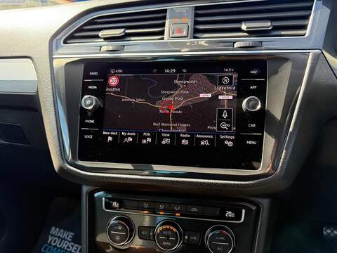 Volkswagen Tiguan TDI Match SUV 2.0 Automatic Diesel - U80181