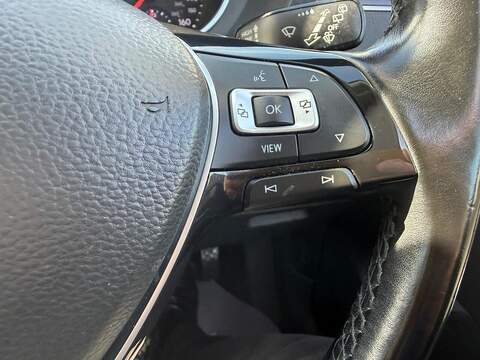 Volkswagen Tiguan TDI Match SUV 2.0 Automatic Diesel - U80181