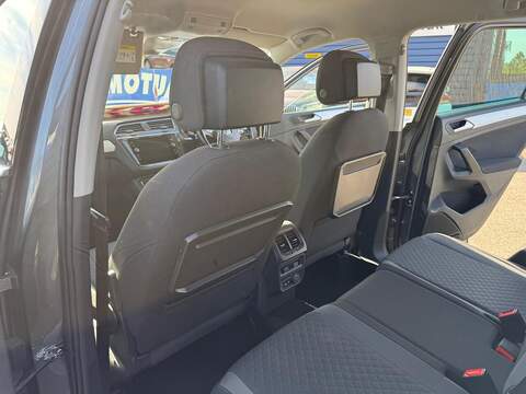 Volkswagen Tiguan TDI Match SUV 2.0 Automatic Diesel - U80181