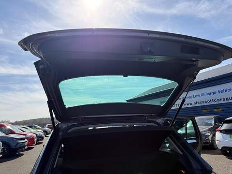 Volkswagen Tiguan TDI Match SUV 2.0 Automatic Diesel - U80181