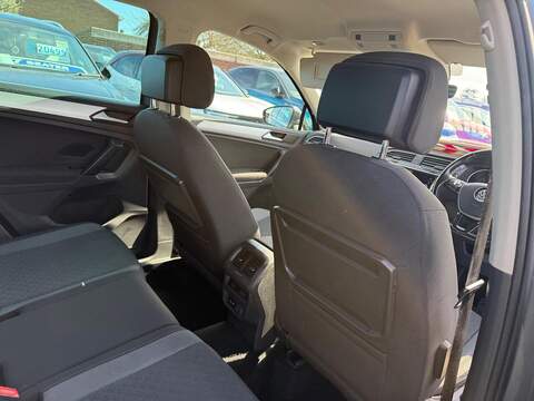 Volkswagen Tiguan TDI Match SUV 2.0 Automatic Diesel - U80181