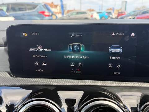 Mercedes-Benz A Class 2.0 A35 AMG (Executive) SpdS DCT 4MATIC Euro 6 (s/s) 5dr - U80182