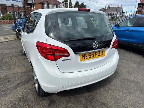 Vauxhall Meriva 1.4i Tech Line MPV 5dr Petrol Manual Euro 6 (100 ps) - U80184